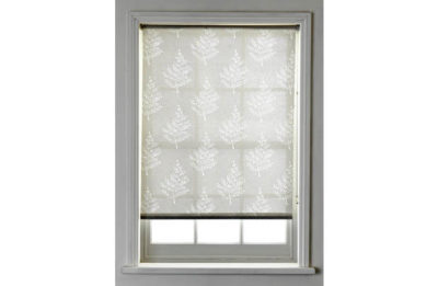 Collection Fern Semi Privacy Roller Blind - 4ft - White.